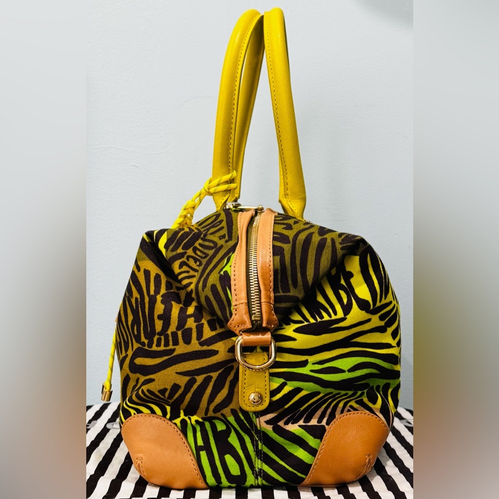 henri bendel Graphic Undercover Satchel NWT - Picture 4 of 13